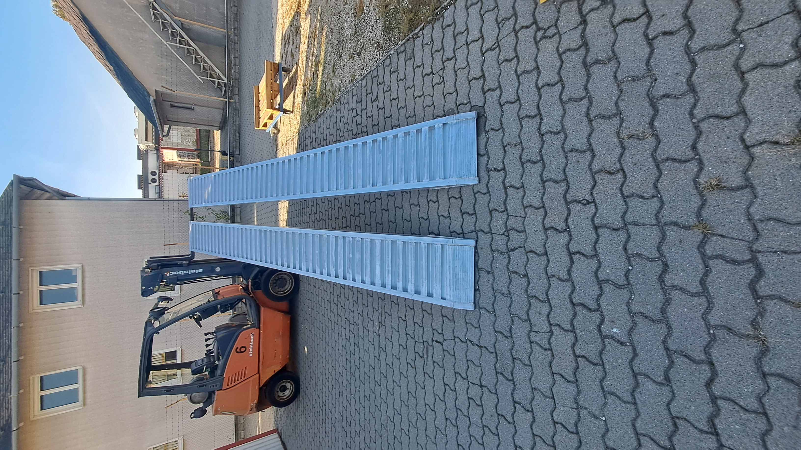 c-20241021_094652.jpg c-20241021_094652.jpg